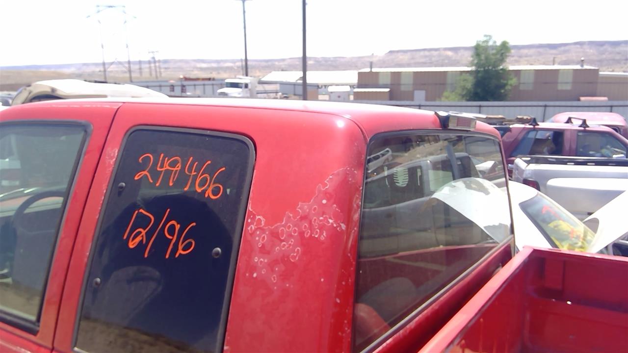 https://f005.backblazeb2.com/file/img-partshotlines-com/Inventory/SW52/Vehicle/19689_12.jpg