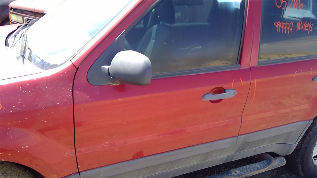 https://f005.backblazeb2.com/file/img-partshotlines-com/Inventory/SW52/Vehicle/19708_11.jpg
