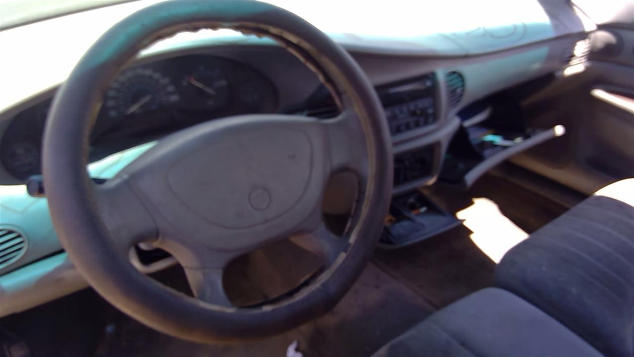 https://f005.backblazeb2.com/file/img-partshotlines-com/Inventory/SW52/Vehicle/19717_02.jpg