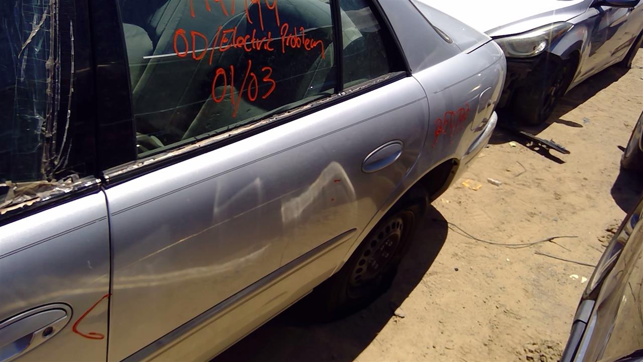 https://f005.backblazeb2.com/file/img-partshotlines-com/Inventory/SW52/Vehicle/19717_12.jpg