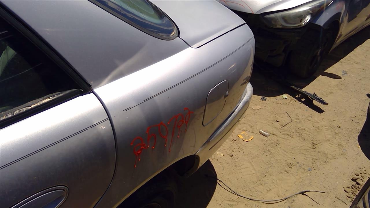 https://f005.backblazeb2.com/file/img-partshotlines-com/Inventory/SW52/Vehicle/19717_13.jpg