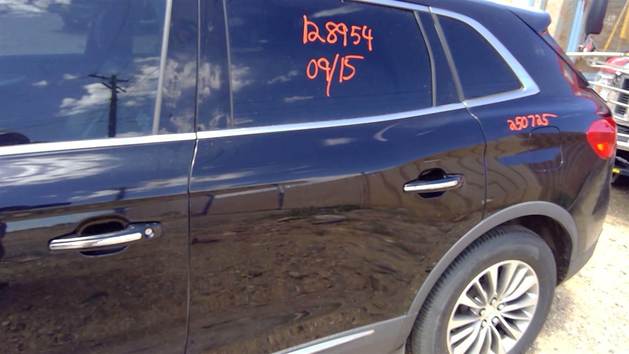 https://f005.backblazeb2.com/file/img-partshotlines-com/Inventory/SW52/Vehicle/19722_12.jpg