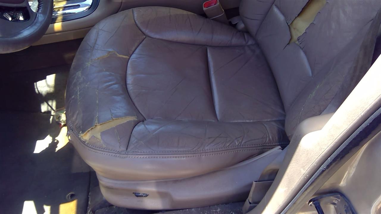 https://f005.backblazeb2.com/file/img-partshotlines-com/Inventory/SW52/Vehicle/19733_03.jpg