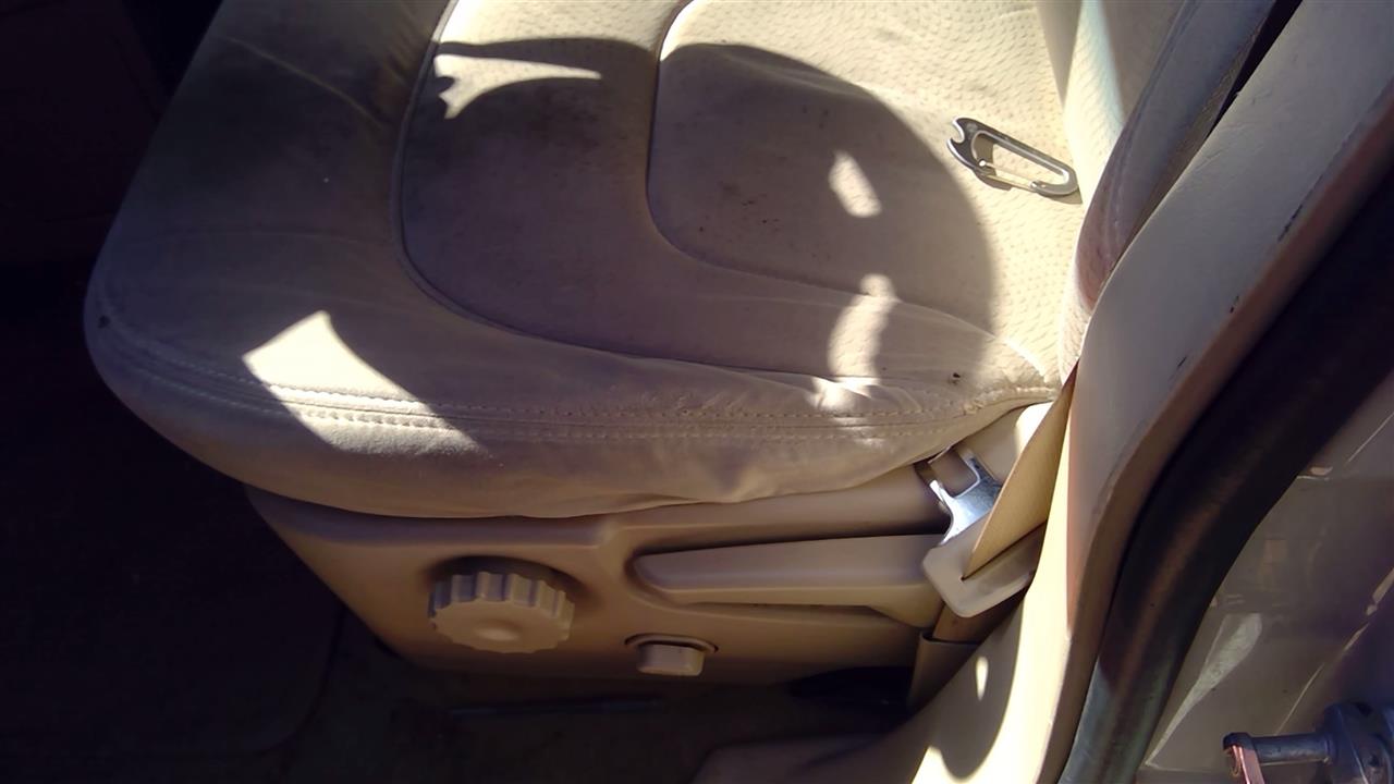 https://f005.backblazeb2.com/file/img-partshotlines-com/Inventory/SW52/Vehicle/19735_03.jpg