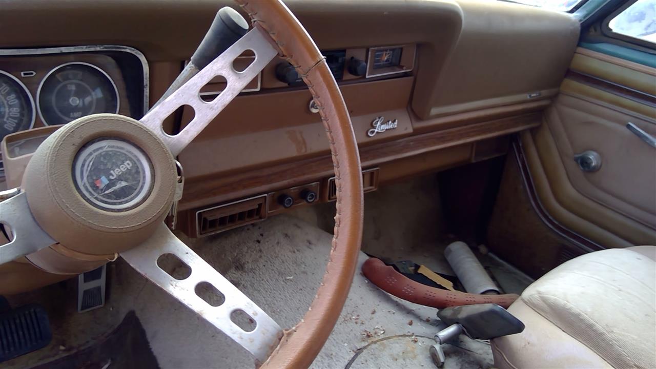 https://f005.backblazeb2.com/file/img-partshotlines-com/Inventory/SW52/Vehicle/19741_02.jpg