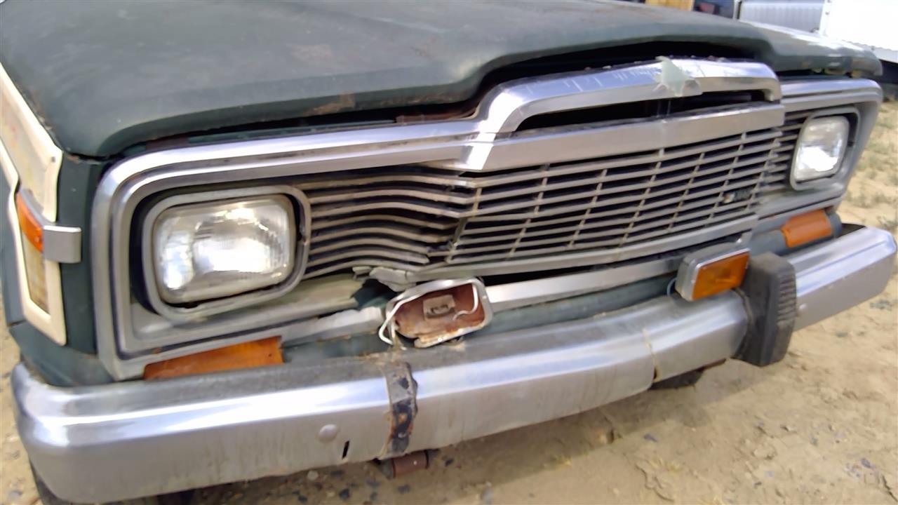 https://f005.backblazeb2.com/file/img-partshotlines-com/Inventory/SW52/Vehicle/19741_08.jpg