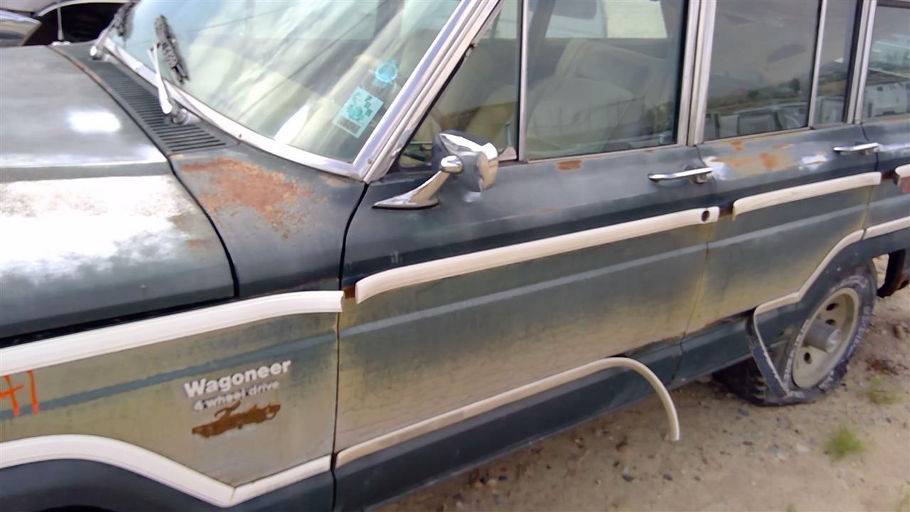 https://f005.backblazeb2.com/file/img-partshotlines-com/Inventory/SW52/Vehicle/19741_11.jpg