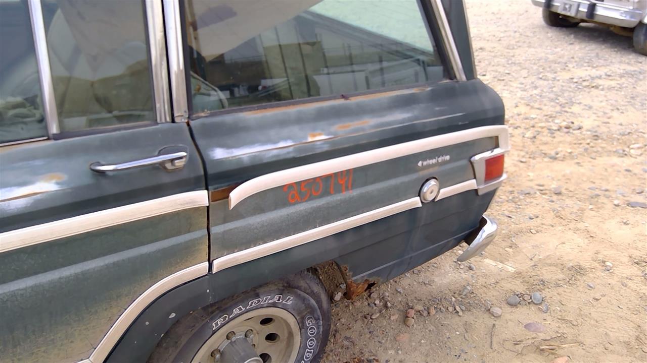 https://f005.backblazeb2.com/file/img-partshotlines-com/Inventory/SW52/Vehicle/19741_13.jpg