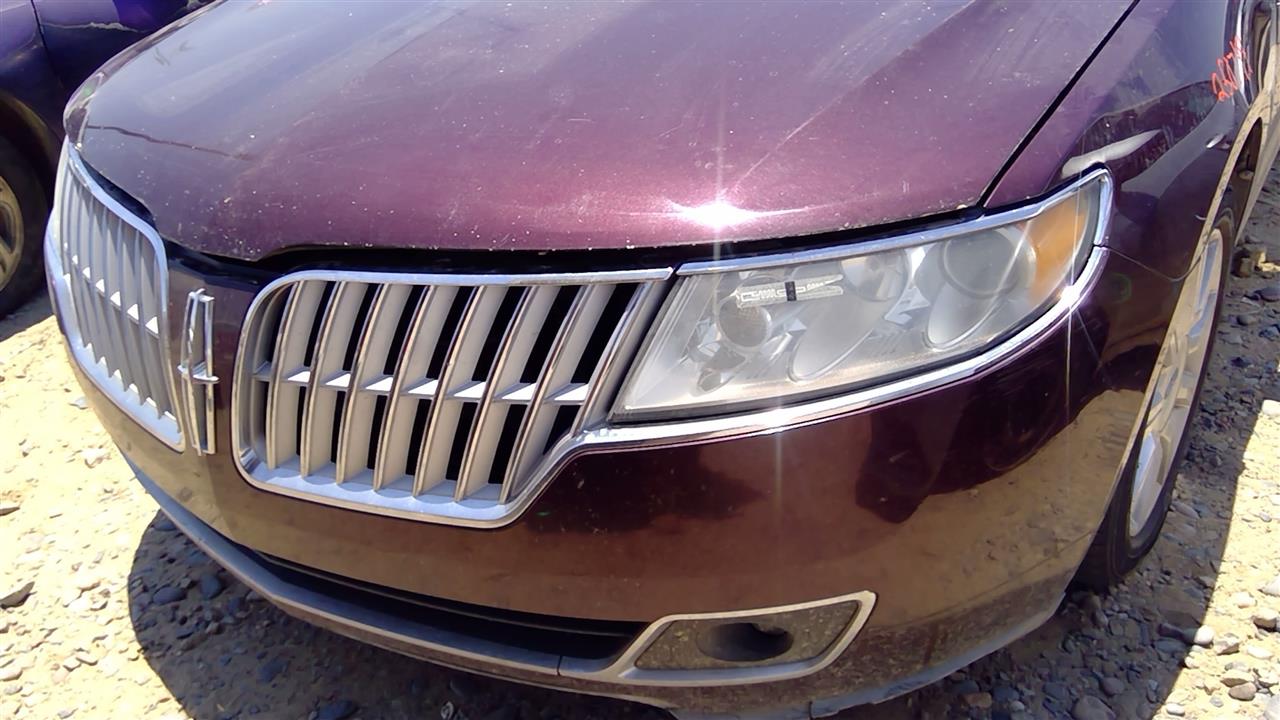 https://f005.backblazeb2.com/file/img-partshotlines-com/Inventory/SW52/Vehicle/19749_09.jpg