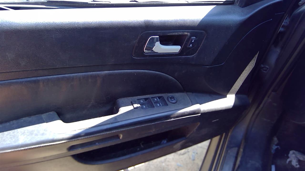 https://f005.backblazeb2.com/file/img-partshotlines-com/Inventory/SW52/Vehicle/19753_02.jpg