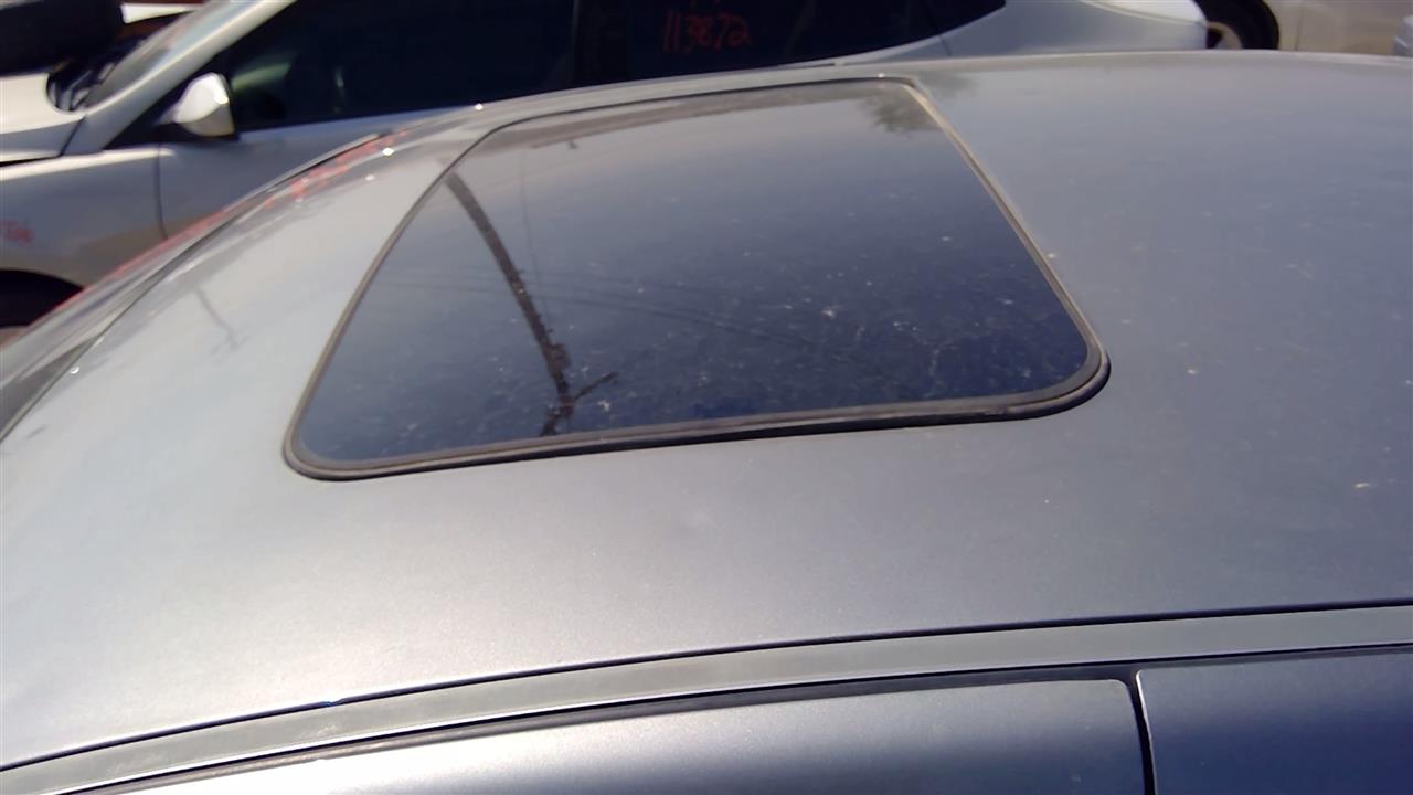 https://f005.backblazeb2.com/file/img-partshotlines-com/Inventory/SW52/Vehicle/19753_04.jpg