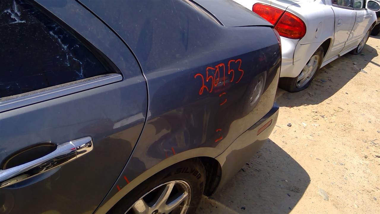 https://f005.backblazeb2.com/file/img-partshotlines-com/Inventory/SW52/Vehicle/19753_13.jpg