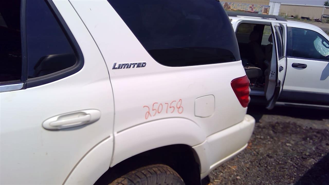 https://f005.backblazeb2.com/file/img-partshotlines-com/Inventory/SW52/Vehicle/19761_11.jpg