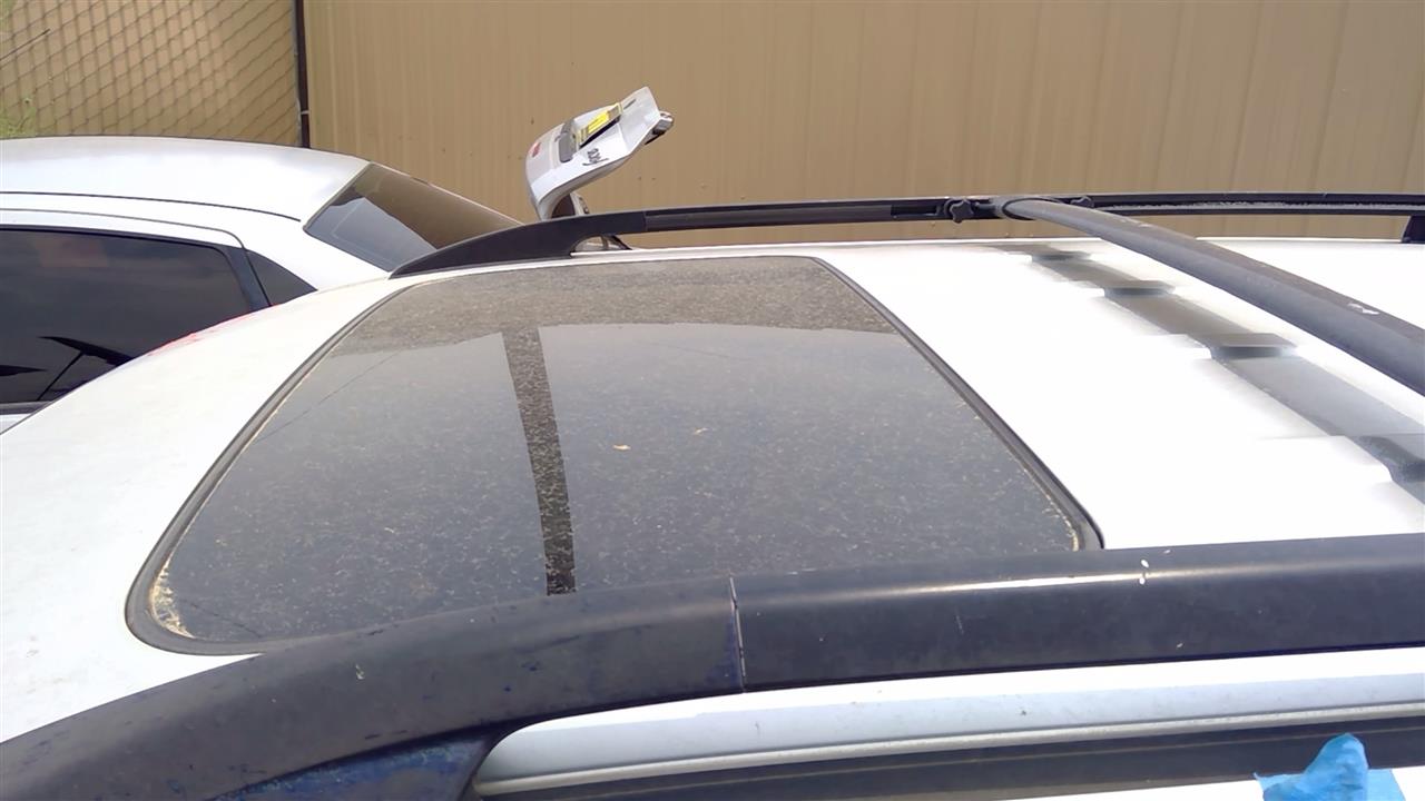 https://f005.backblazeb2.com/file/img-partshotlines-com/Inventory/SW52/Vehicle/19763_04.jpg