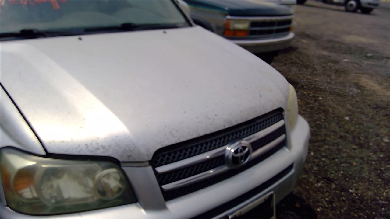 https://f005.backblazeb2.com/file/img-partshotlines-com/Inventory/SW52/Vehicle/19763_07.jpg