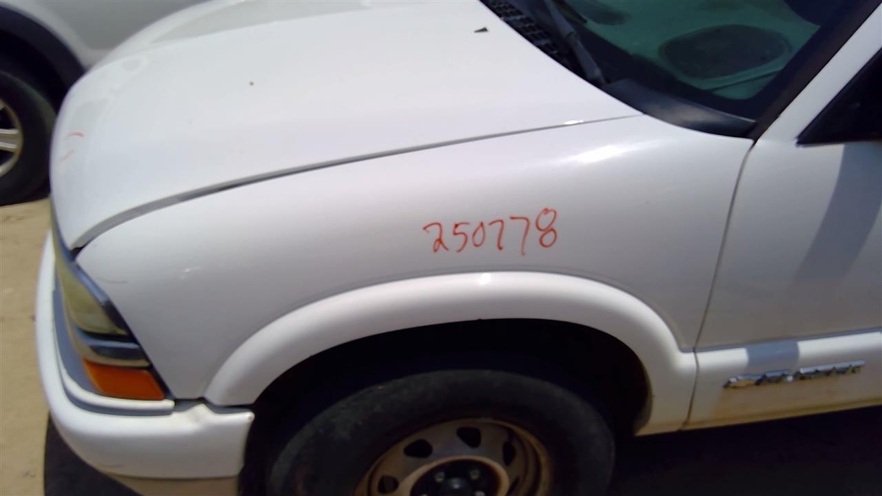 https://f005.backblazeb2.com/file/img-partshotlines-com/Inventory/SW52/Vehicle/19781_09.jpg
