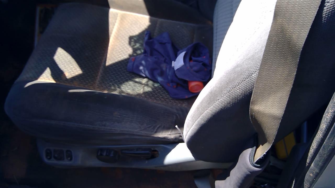 https://f005.backblazeb2.com/file/img-partshotlines-com/Inventory/SW52/Vehicle/19784_03.jpg