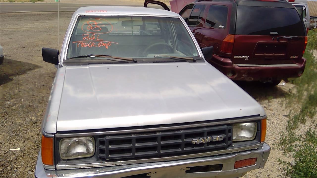 https://f005.backblazeb2.com/file/img-partshotlines-com/Inventory/SW52/Vehicle/19788_08.jpg