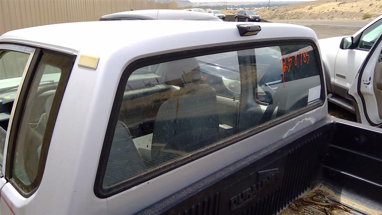 https://f005.backblazeb2.com/file/img-partshotlines-com/Inventory/SW52/Vehicle/19788_12.jpg