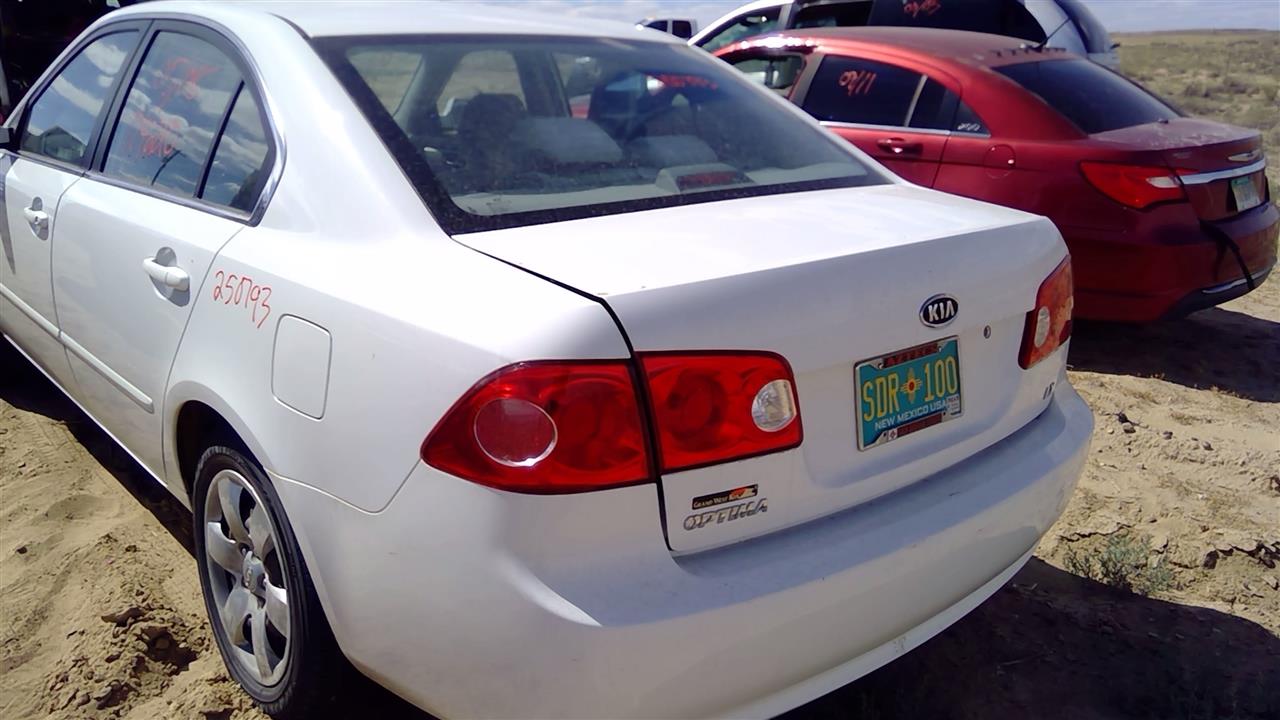 https://f005.backblazeb2.com/file/img-partshotlines-com/Inventory/SW52/Vehicle/19797_13.jpg