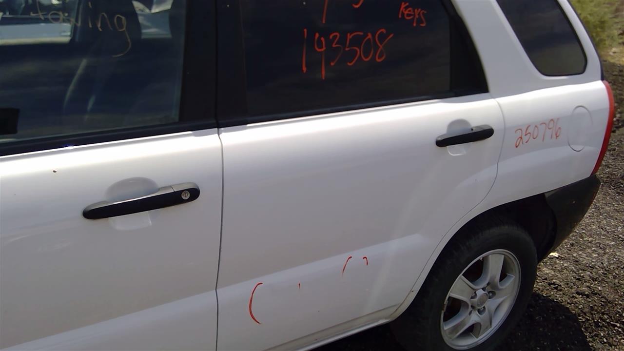 https://f005.backblazeb2.com/file/img-partshotlines-com/Inventory/SW52/Vehicle/19800_12.jpg
