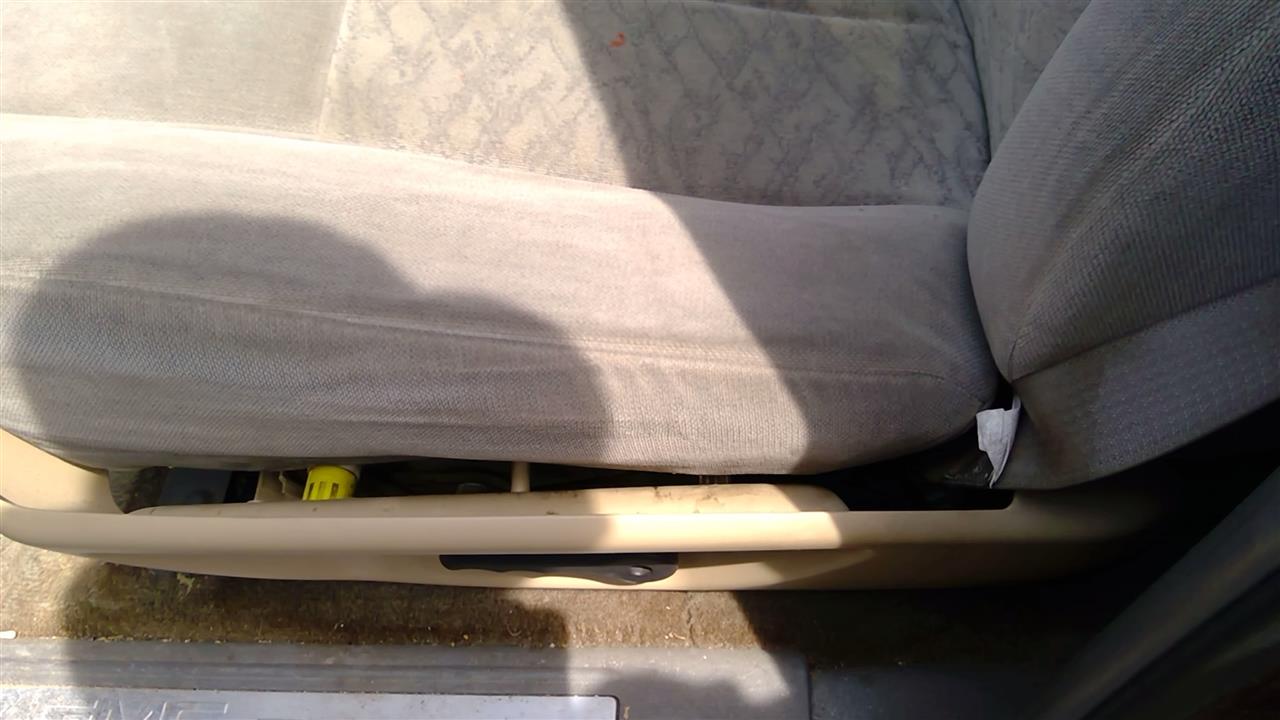 https://f005.backblazeb2.com/file/img-partshotlines-com/Inventory/SW52/Vehicle/19801_04.jpg
