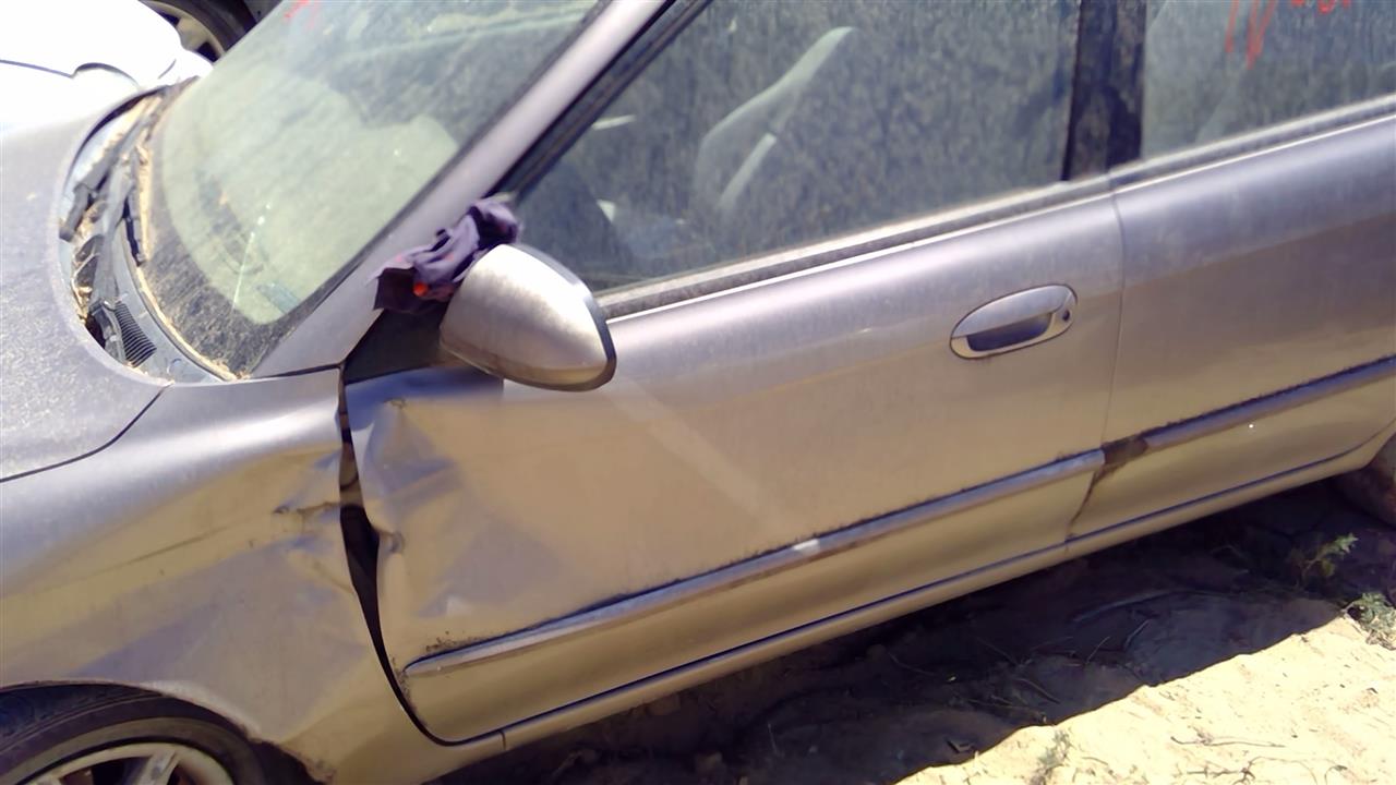 https://f005.backblazeb2.com/file/img-partshotlines-com/Inventory/SW52/Vehicle/19804_08.jpg