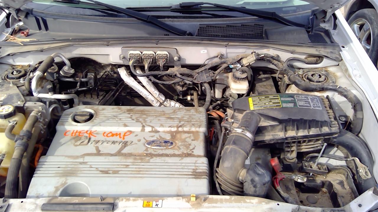 https://f005.backblazeb2.com/file/img-partshotlines-com/Inventory/SW52/Vehicle/19806_05.jpg