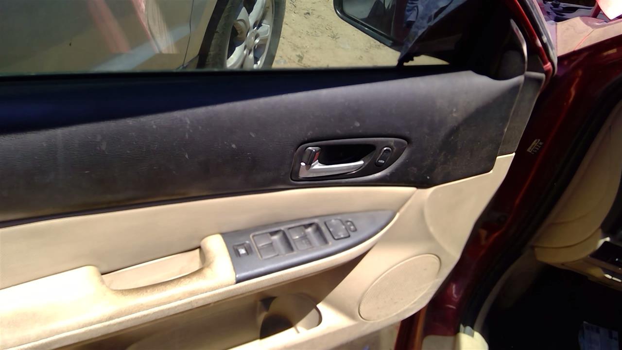 https://f005.backblazeb2.com/file/img-partshotlines-com/Inventory/SW52/Vehicle/19841_02.jpg