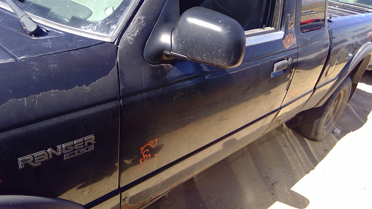 https://f005.backblazeb2.com/file/img-partshotlines-com/Inventory/SW52/Vehicle/19846_09.jpg