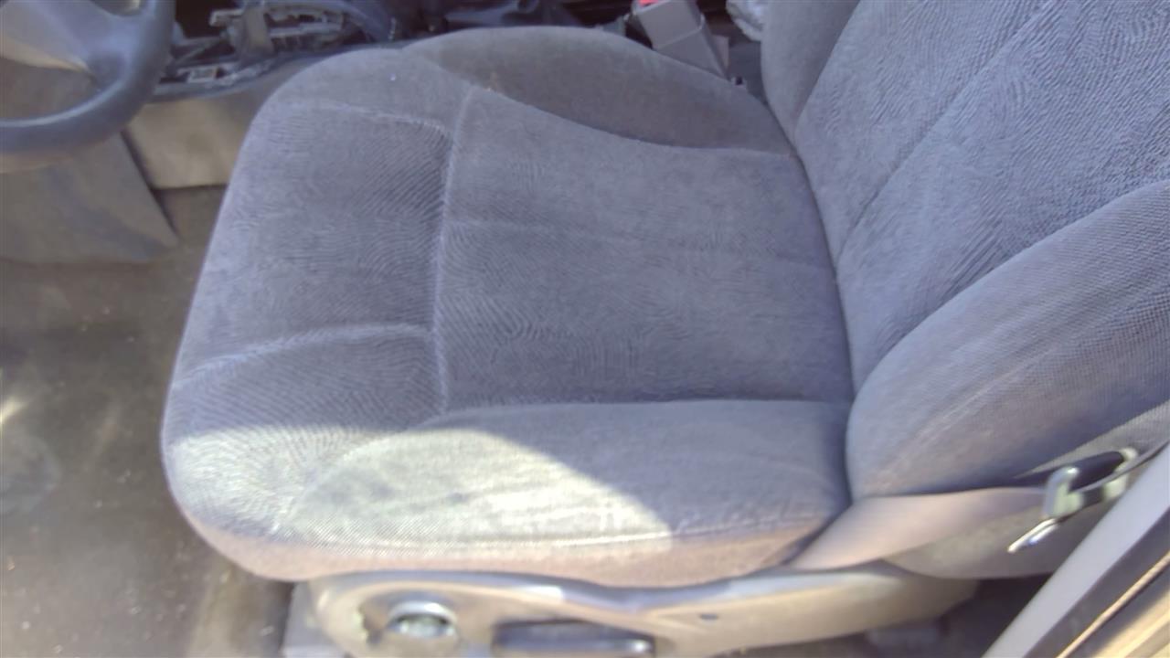 https://f005.backblazeb2.com/file/img-partshotlines-com/Inventory/SW52/Vehicle/19849_03.jpg
