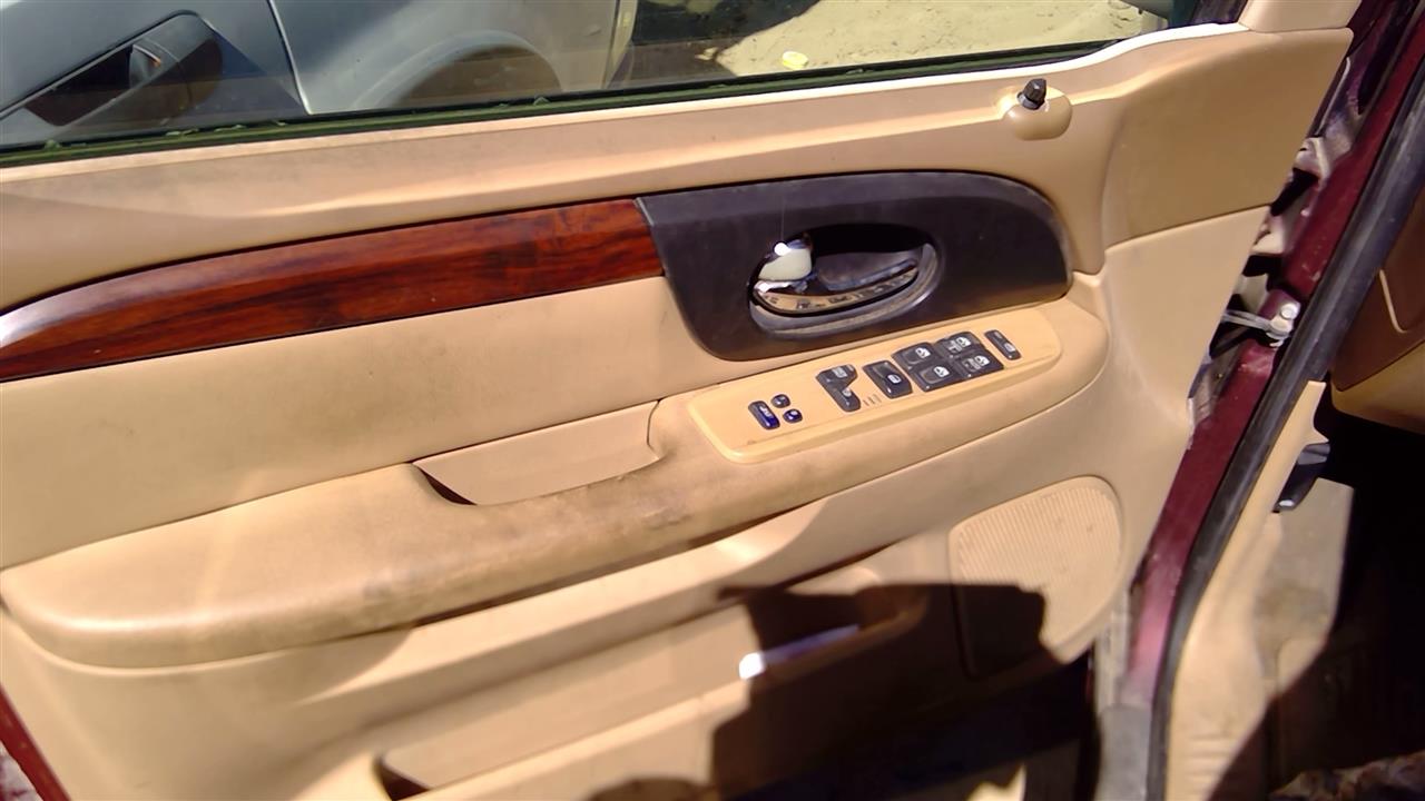 https://f005.backblazeb2.com/file/img-partshotlines-com/Inventory/SW52/Vehicle/19865_08.jpg
