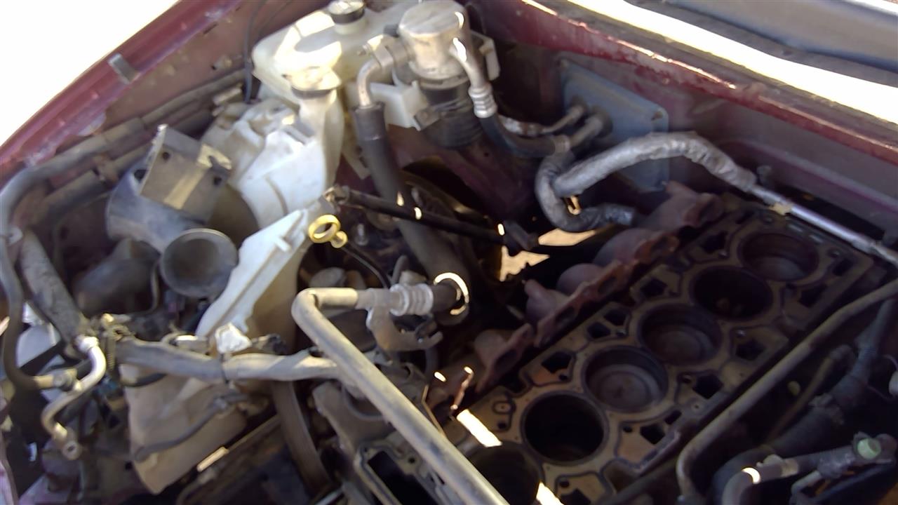 https://f005.backblazeb2.com/file/img-partshotlines-com/Inventory/SW52/Vehicle/19865_09.jpg