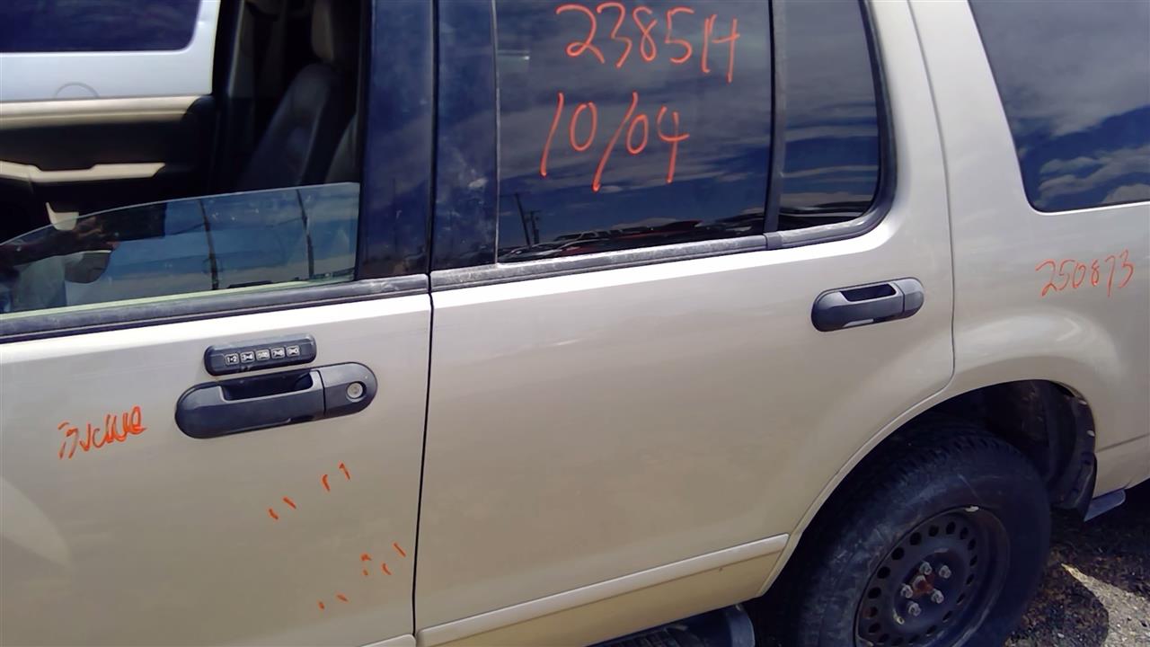 https://f005.backblazeb2.com/file/img-partshotlines-com/Inventory/SW52/Vehicle/19883_10.jpg