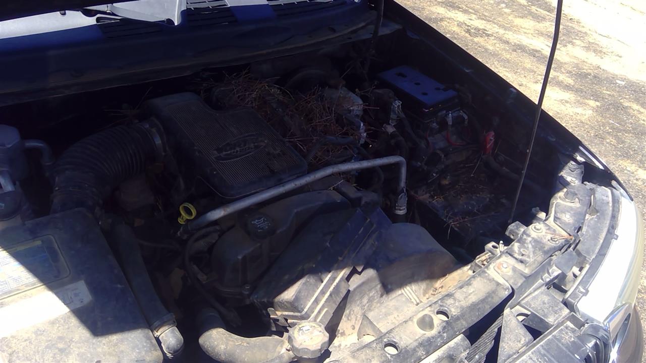 https://f005.backblazeb2.com/file/img-partshotlines-com/Inventory/SW52/Vehicle/19886_02.jpg
