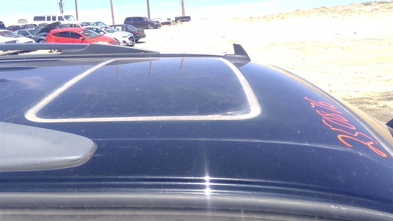 https://f005.backblazeb2.com/file/img-partshotlines-com/Inventory/SW52/Vehicle/19886_04.jpg