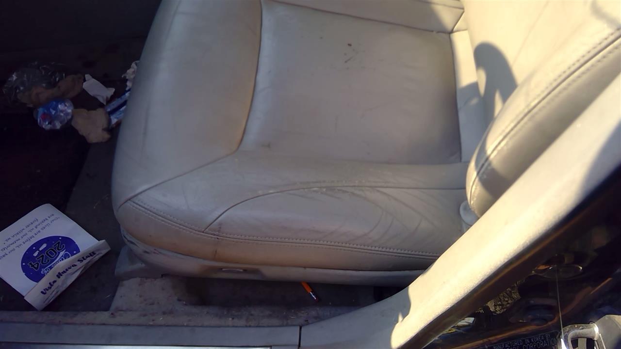 https://f005.backblazeb2.com/file/img-partshotlines-com/Inventory/SW52/Vehicle/19890_03.jpg