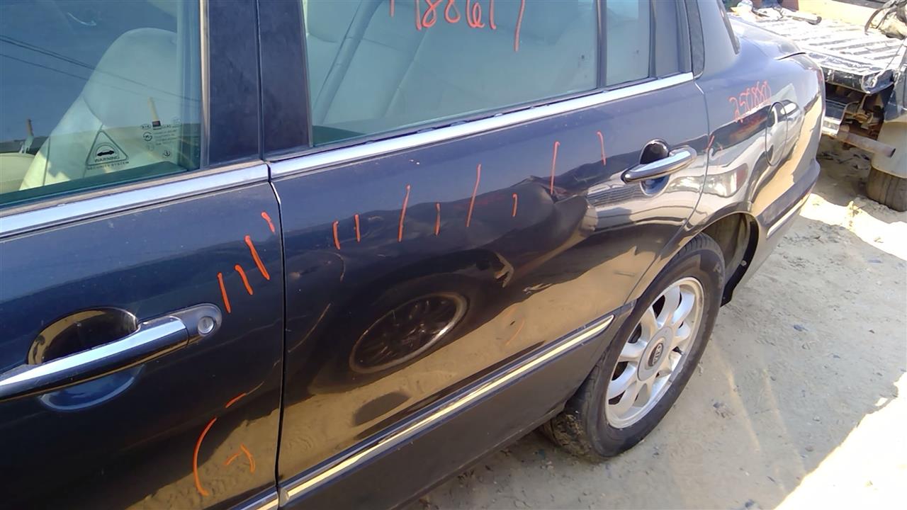 https://f005.backblazeb2.com/file/img-partshotlines-com/Inventory/SW52/Vehicle/19890_11.jpg