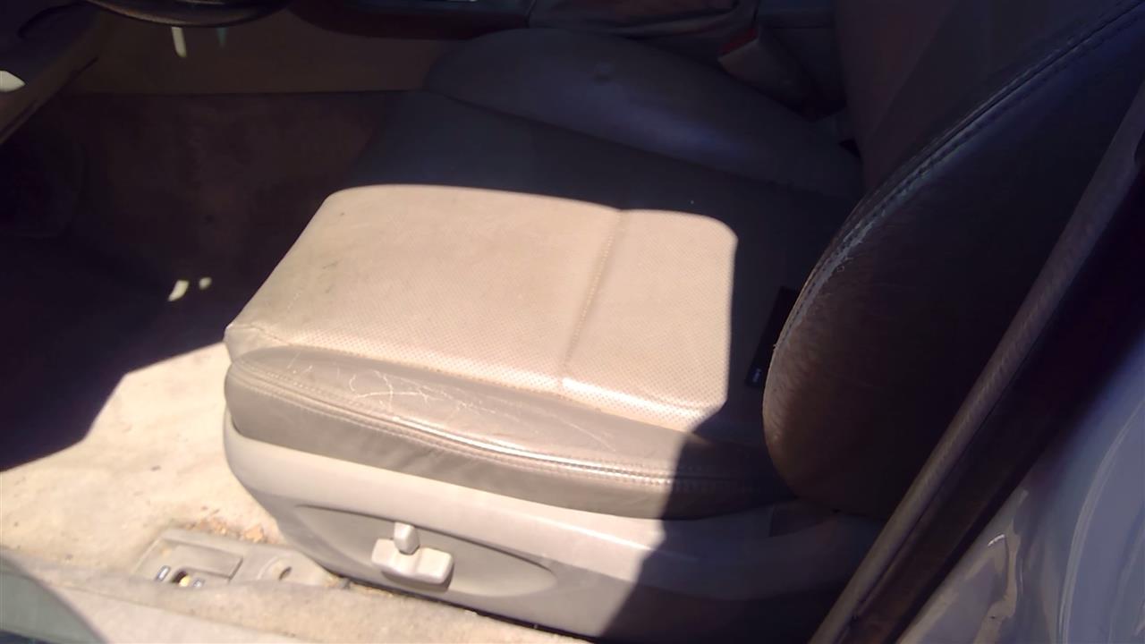 https://f005.backblazeb2.com/file/img-partshotlines-com/Inventory/SW52/Vehicle/19911_03.jpg