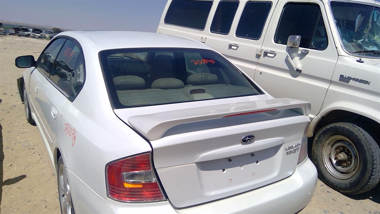 https://f005.backblazeb2.com/file/img-partshotlines-com/Inventory/SW52/Vehicle/19911_12.jpg