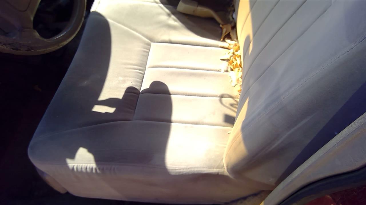 https://f005.backblazeb2.com/file/img-partshotlines-com/Inventory/SW52/Vehicle/19920_04.jpg