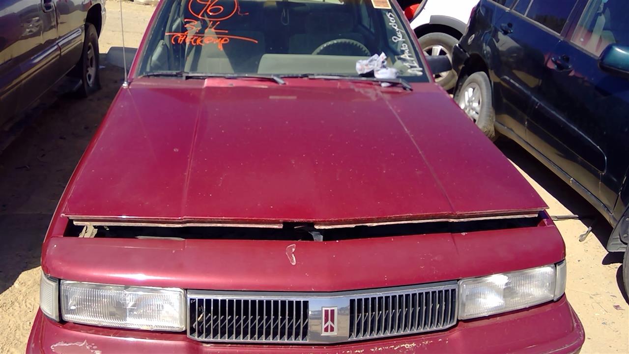 https://f005.backblazeb2.com/file/img-partshotlines-com/Inventory/SW52/Vehicle/19920_09.jpg