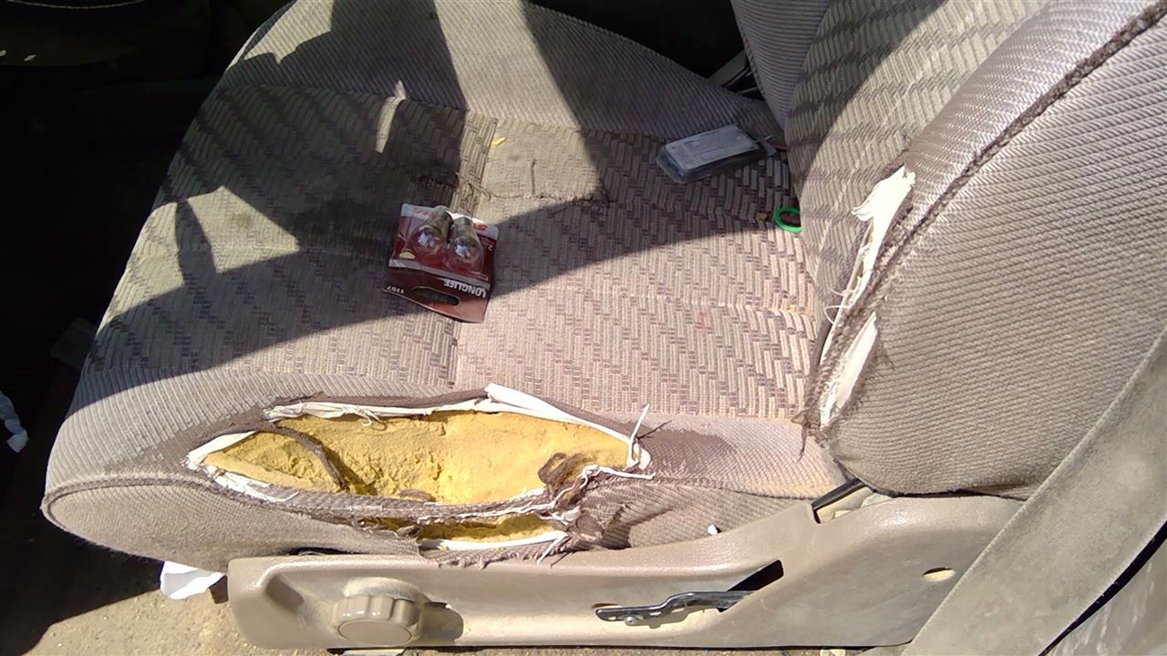 https://f005.backblazeb2.com/file/img-partshotlines-com/Inventory/SW52/Vehicle/19925_03.jpg