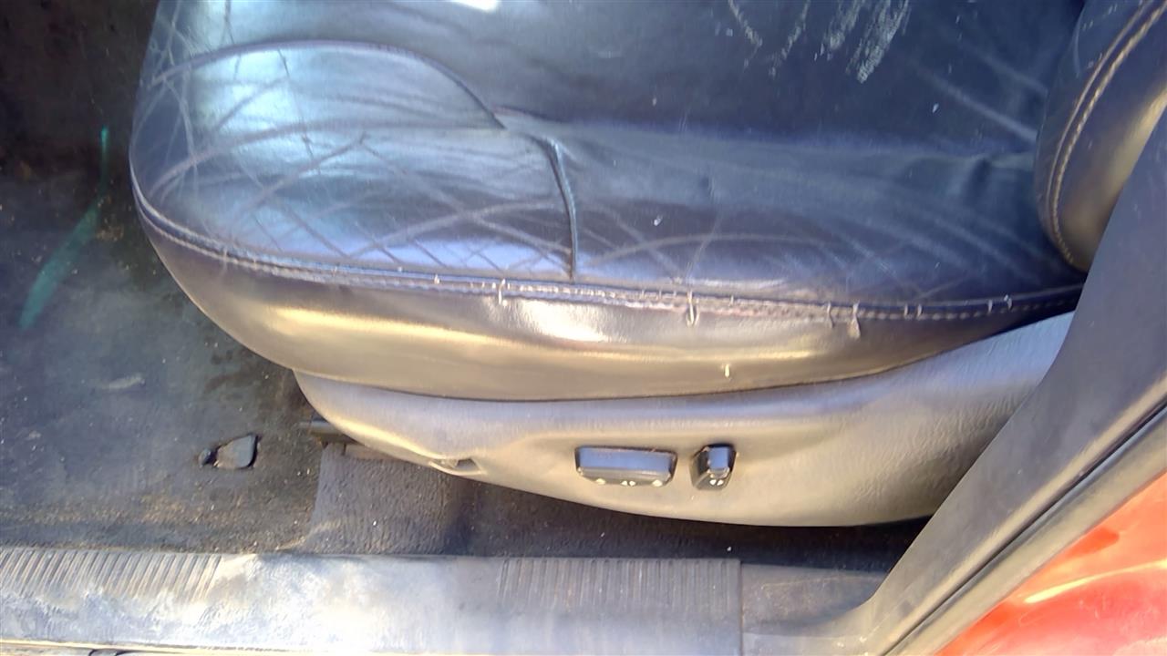 https://f005.backblazeb2.com/file/img-partshotlines-com/Inventory/SW52/Vehicle/19943_03.jpg