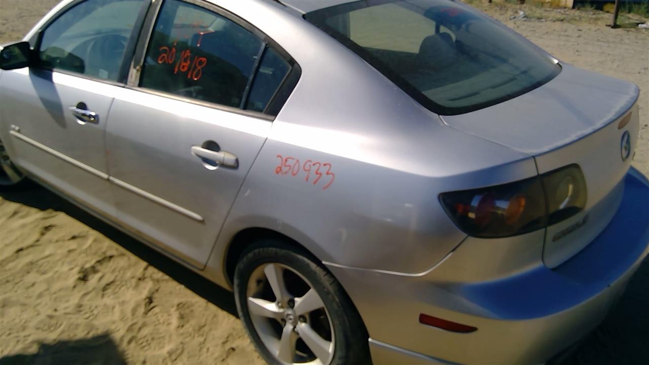 https://f005.backblazeb2.com/file/img-partshotlines-com/Inventory/SW52/Vehicle/19948_11.jpg