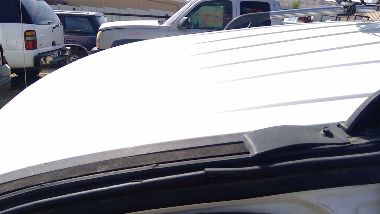 https://f005.backblazeb2.com/file/img-partshotlines-com/Inventory/SW52/Vehicle/19956_04.jpg