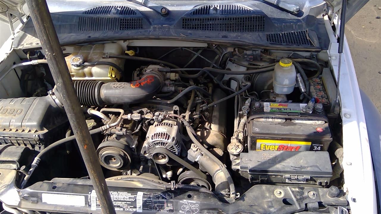 https://f005.backblazeb2.com/file/img-partshotlines-com/Inventory/SW52/Vehicle/19956_05.jpg