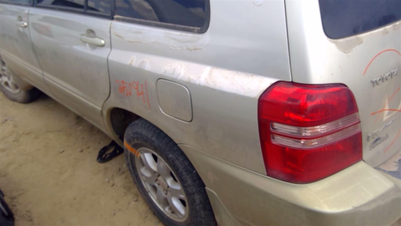 https://f005.backblazeb2.com/file/img-partshotlines-com/Inventory/SW52/Vehicle/19957_12.jpg