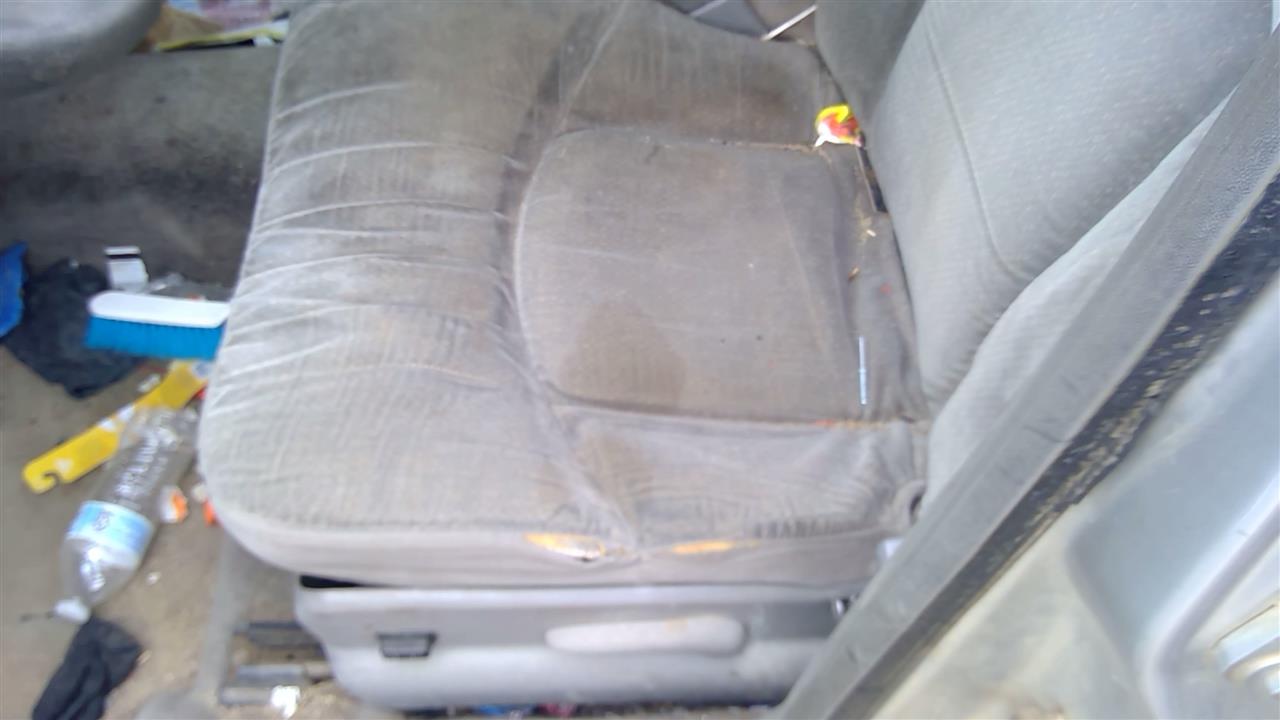 https://f005.backblazeb2.com/file/img-partshotlines-com/Inventory/SW52/Vehicle/19966_04.jpg