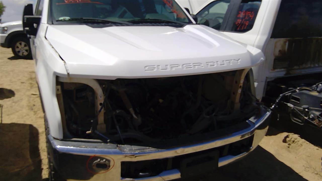 https://f005.backblazeb2.com/file/img-partshotlines-com/Inventory/SW52/Vehicle/19987_08.jpg